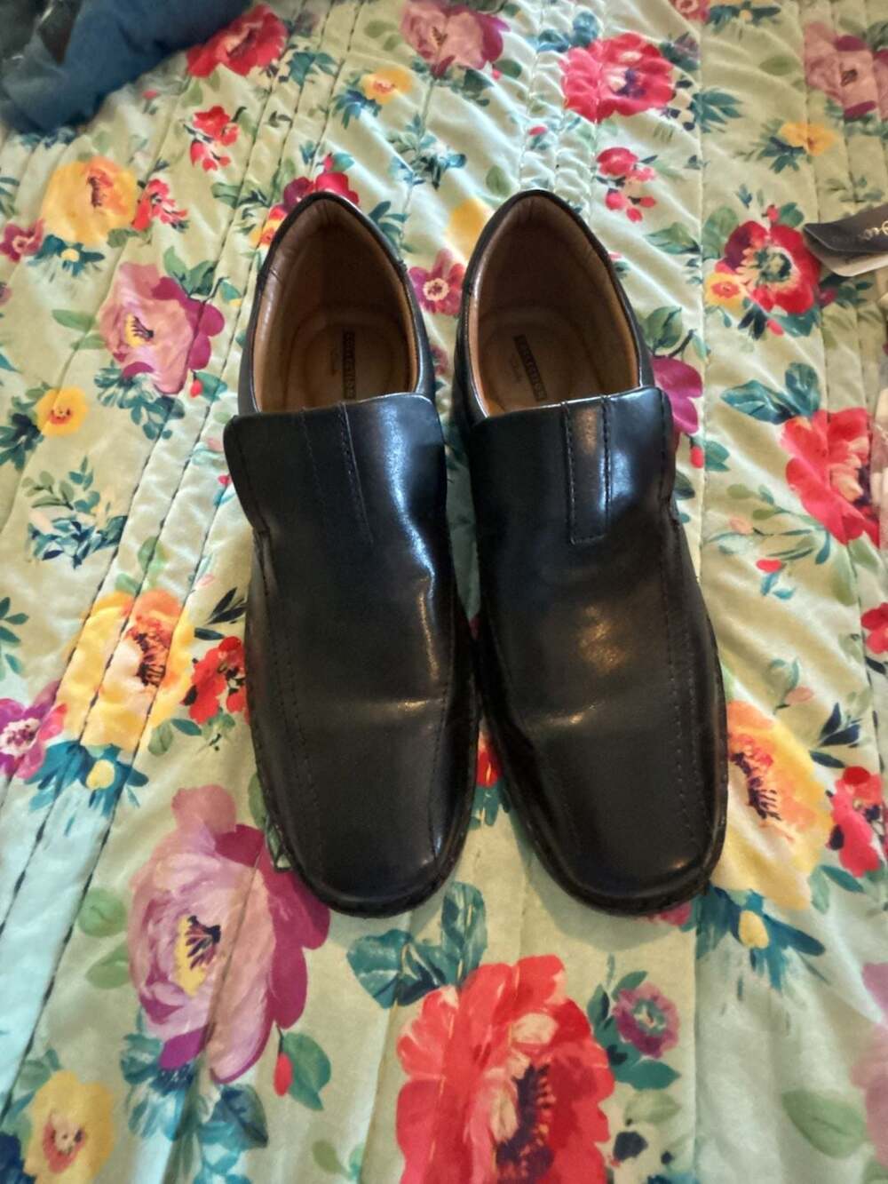 Clarks Collection Black Leather Cushion Soft Slip-On Dress Shoes